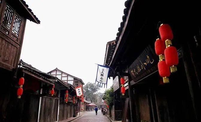 黄巾民变:汉帝国衰亡的加速器-汉末动荡三部曲之一
